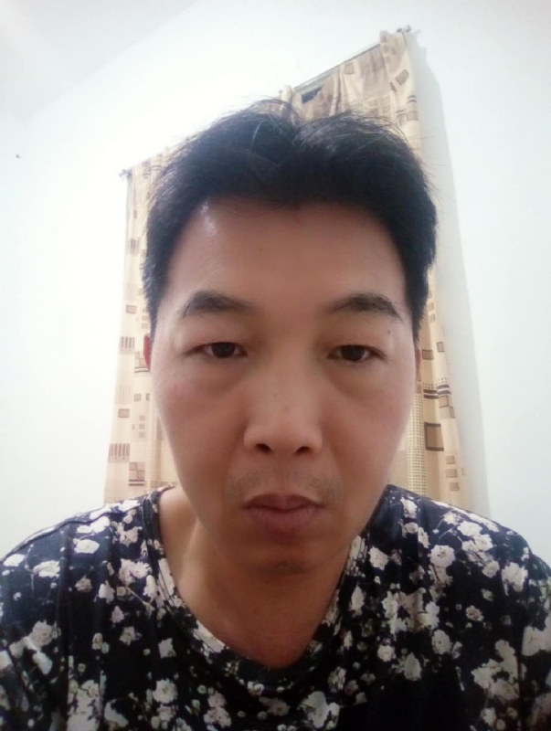 繁华哀伤的第一张照片--惠安征婚网