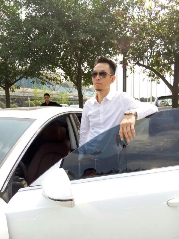 杨岳的第一张照片--惠安征婚网