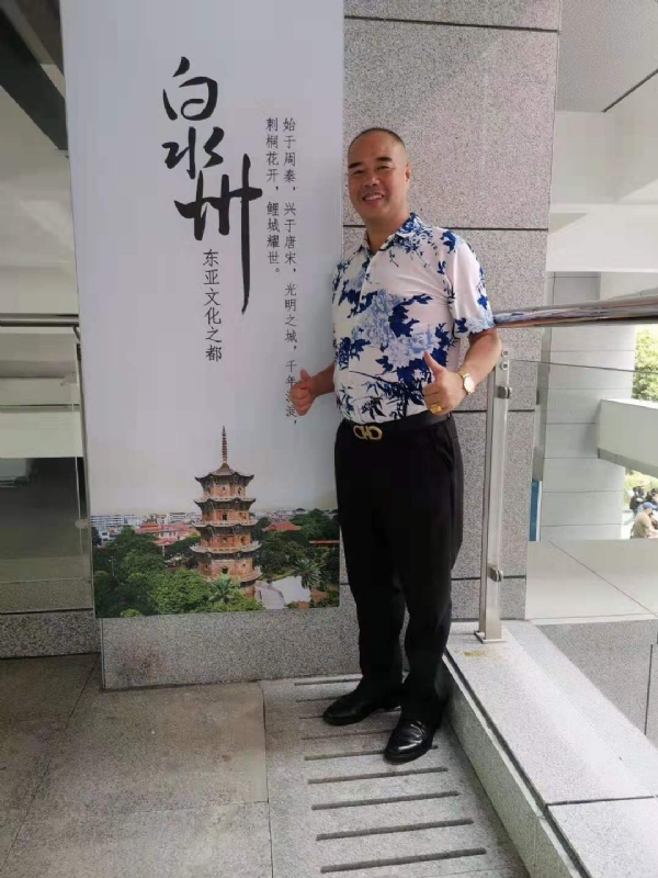 李国伟的第一张照片--惠安征婚网