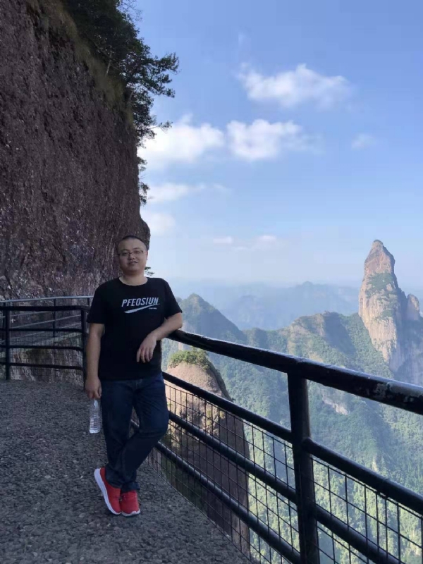 不杵于物的第一张照片--惠安征婚网