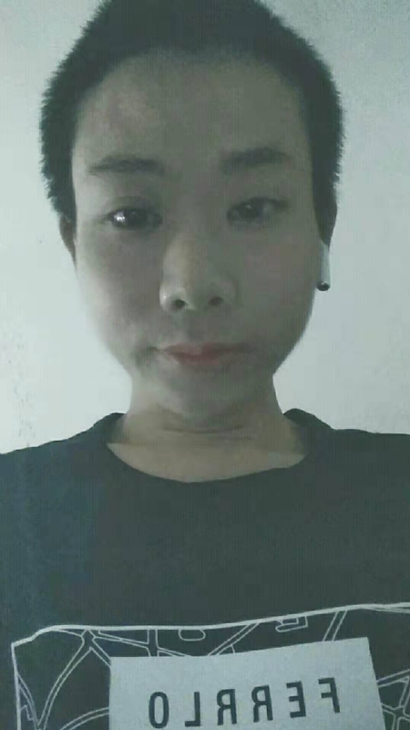 水中月的第一张照片--惠安征婚网