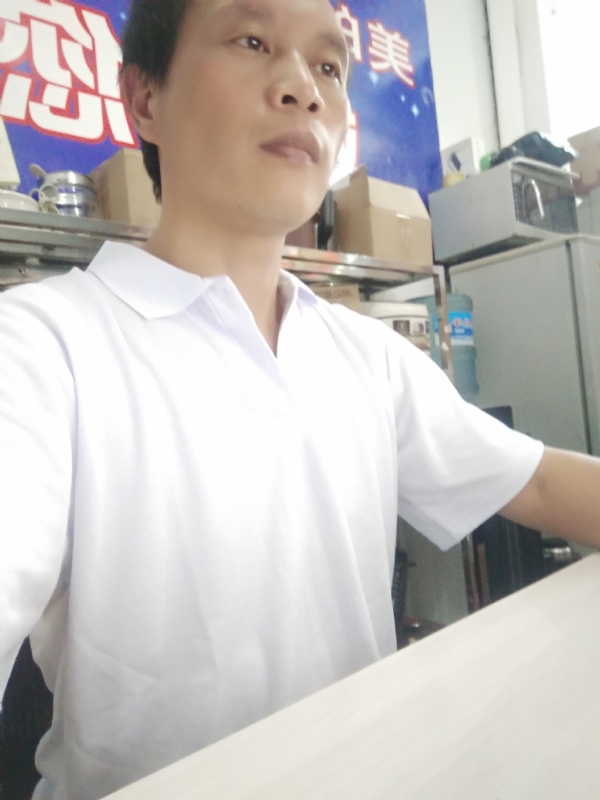 深蓝色的海的第一张照片--惠安征婚网