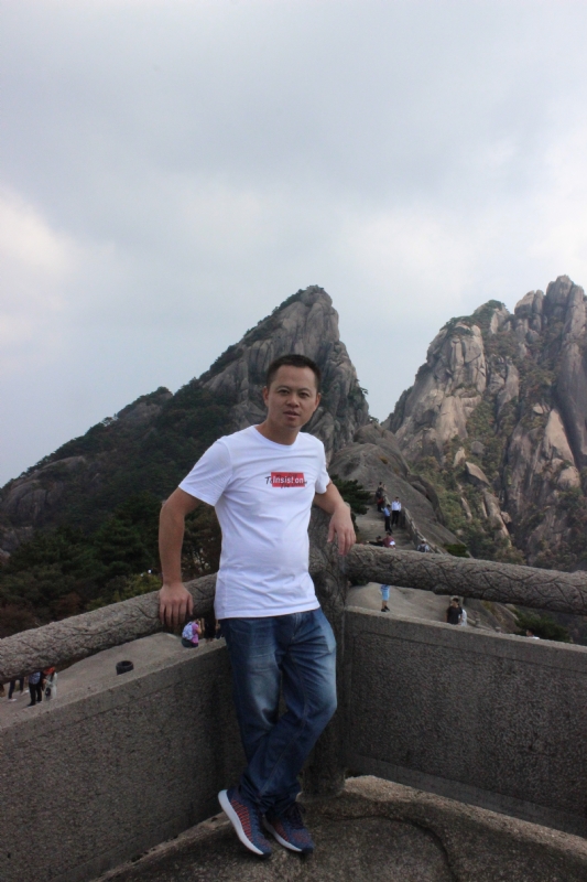 猩猩巨呃的第三张照片--惠安征婚网