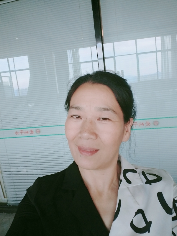 易莲的第一张照片--惠安征婚网