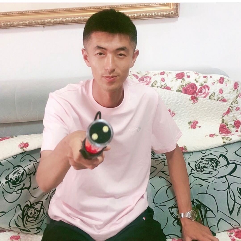 转身留下孤独的她的第一张照片--惠安征婚网