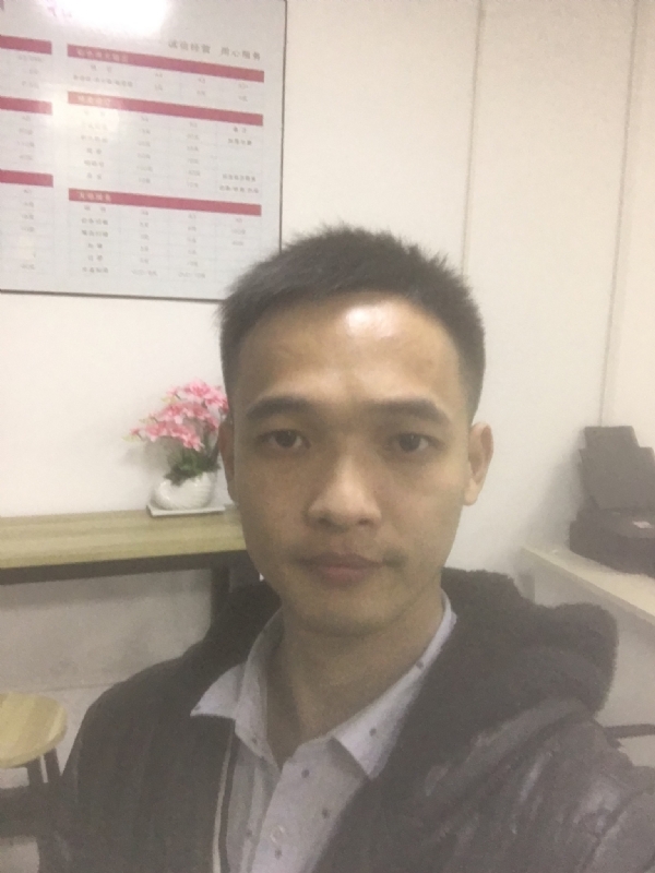 法律人小陈的第一张照片--惠安征婚网