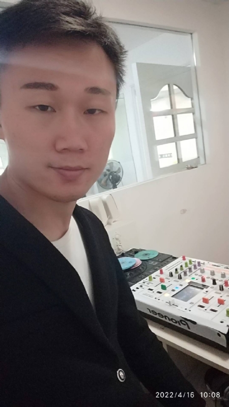 林锋的第四张照片--惠安征婚网