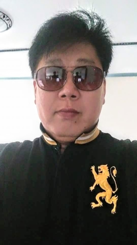 含笑半步癲的第三张照片--惠安征婚网