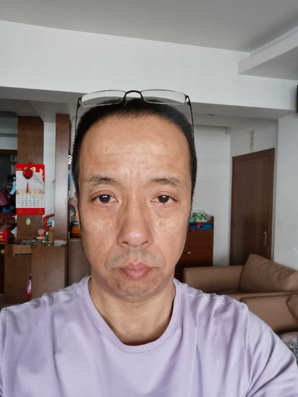 萨博的第一张照片--惠安征婚网
