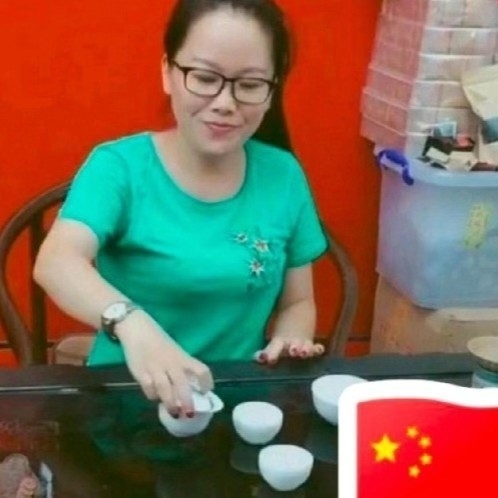 妖娆的第一张照片--惠安征婚网