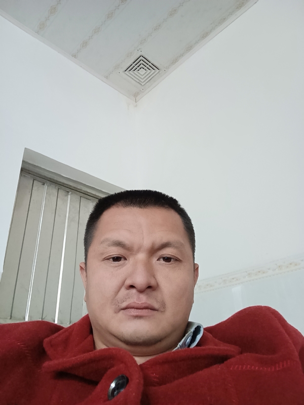 兰成龙的第一张照片--惠安征婚网