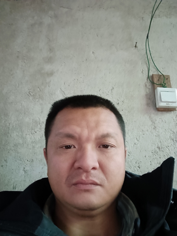 兰成龙的第三张照片--惠安征婚网