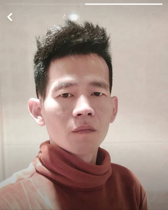 白了少年头的第一张照片--惠安征婚网