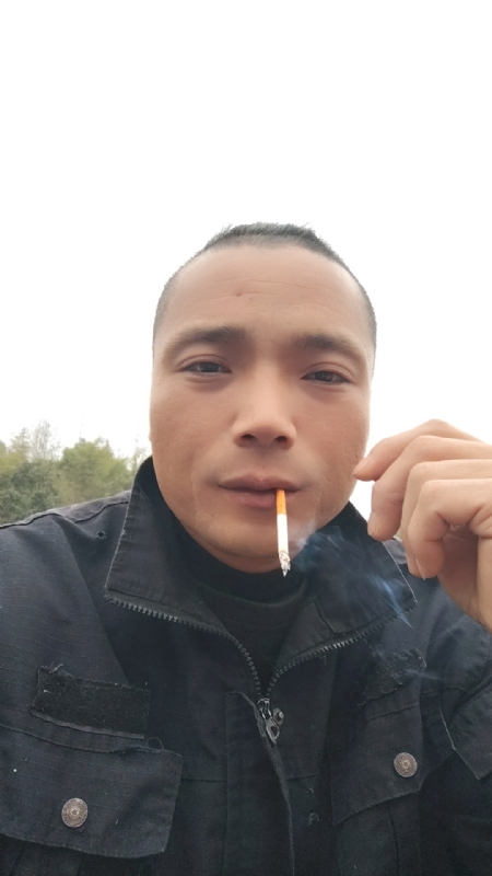 伯爵的第一张照片--惠安征婚网