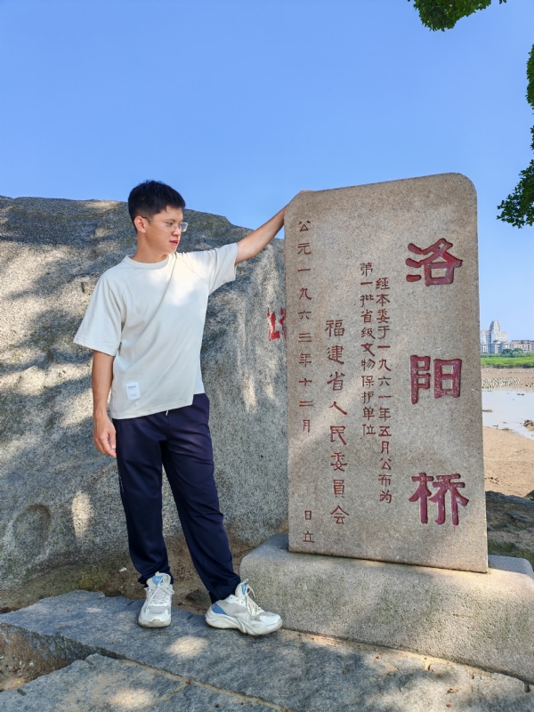 风尘的第一张照片--惠安征婚网