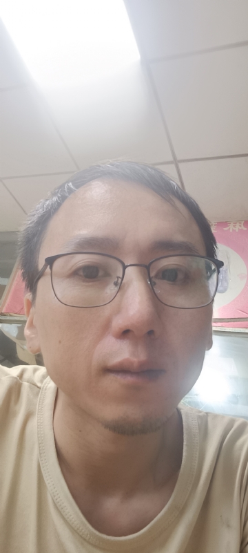 想胖的瘦子的第一张照片--惠安征婚网