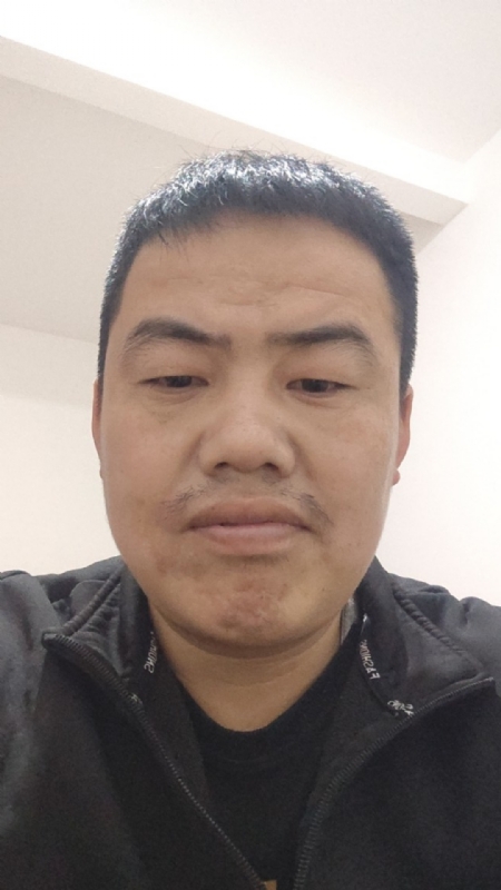 给予微笑的第一张照片--惠安征婚网